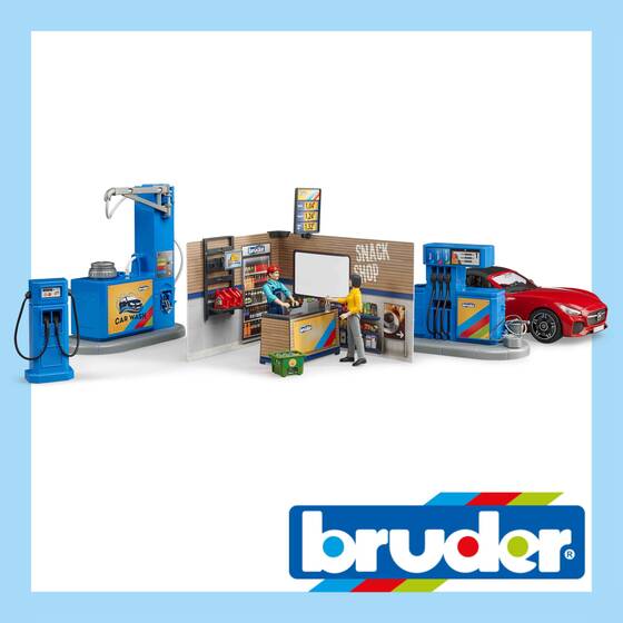 bworld Tankstelle mit E-Ladesäule, Waschplatz + BRUDER Roadster